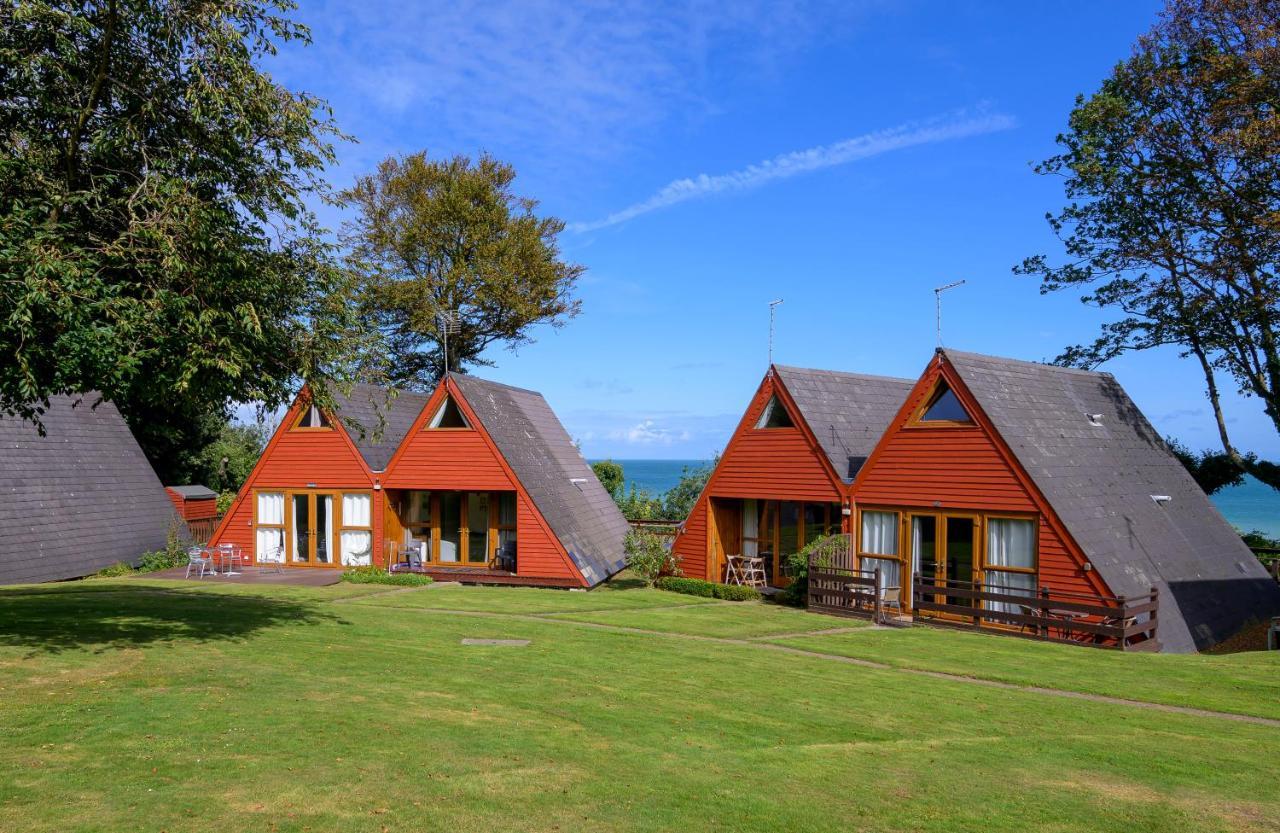 Escape To A Clifftop Chalet With Pool And Tennis Onsite - 1A Kingsdown Holiday Park Екстериор снимка