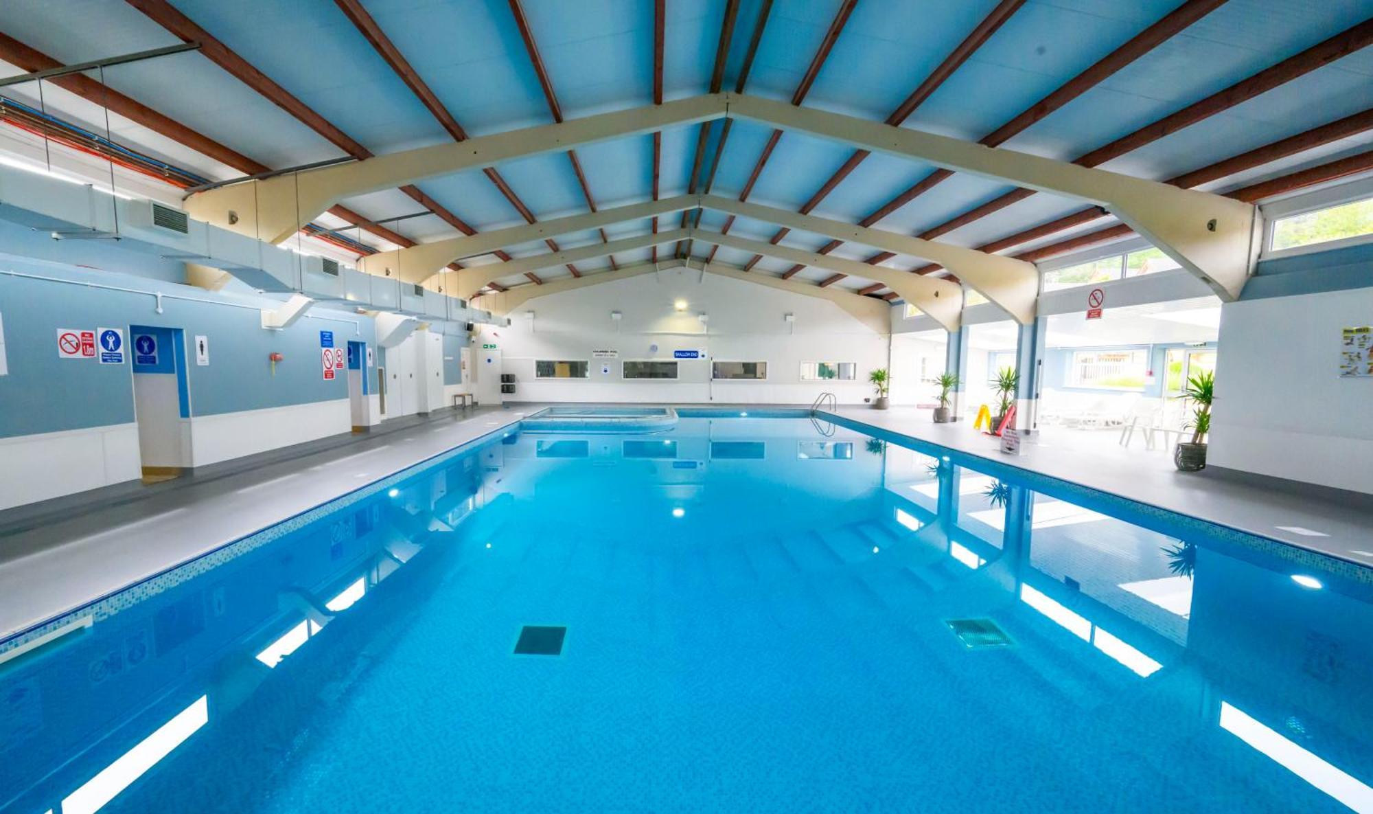 Escape To A Clifftop Chalet With Pool And Tennis Onsite - 1A Kingsdown Holiday Park Екстериор снимка