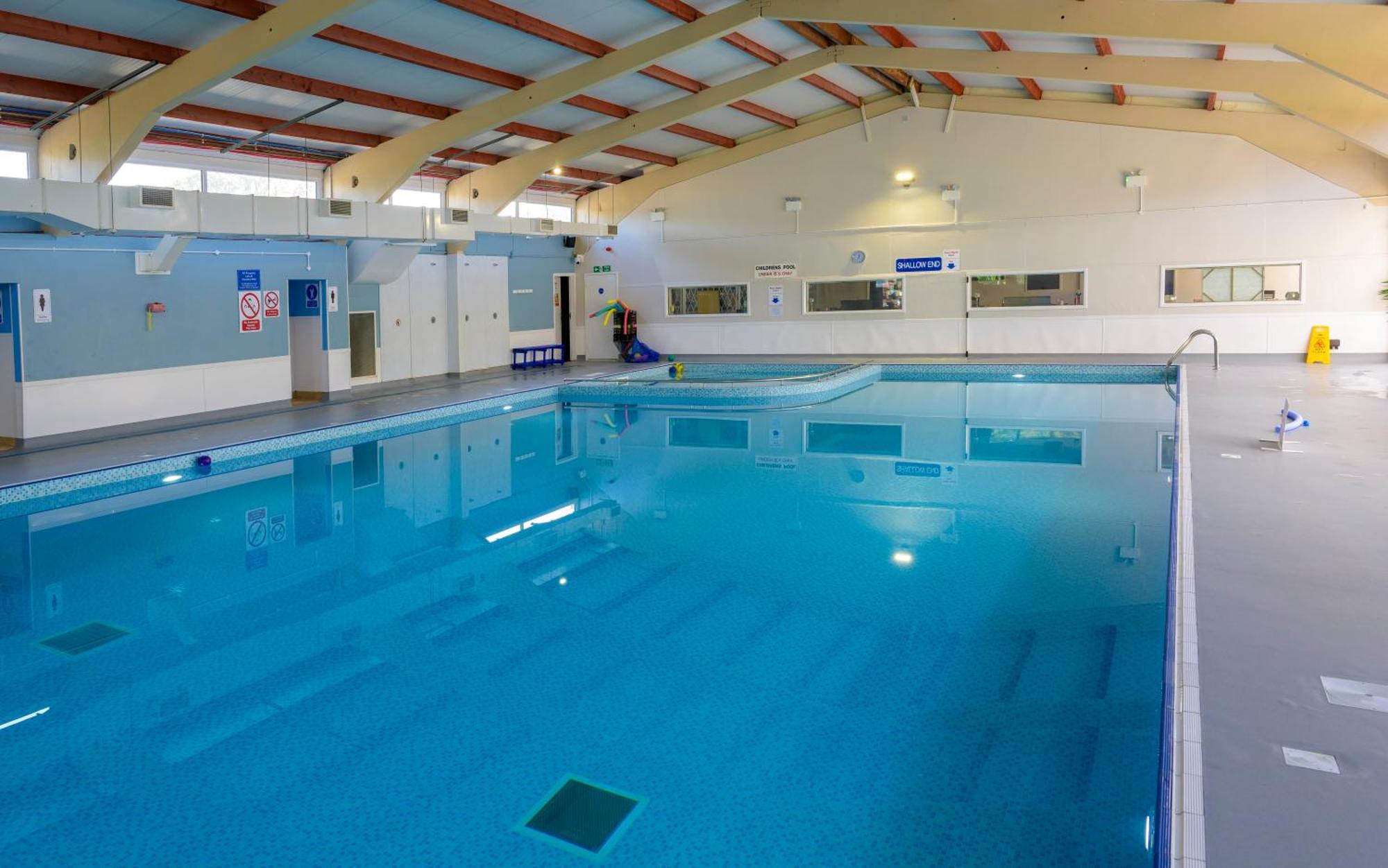 Escape To A Clifftop Chalet With Pool And Tennis Onsite - 1A Kingsdown Holiday Park Екстериор снимка